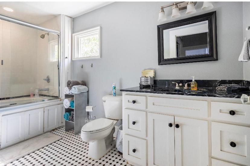 Classic/Modern Downtown Home Βαλντόστα Εξωτερικό φωτογραφία
