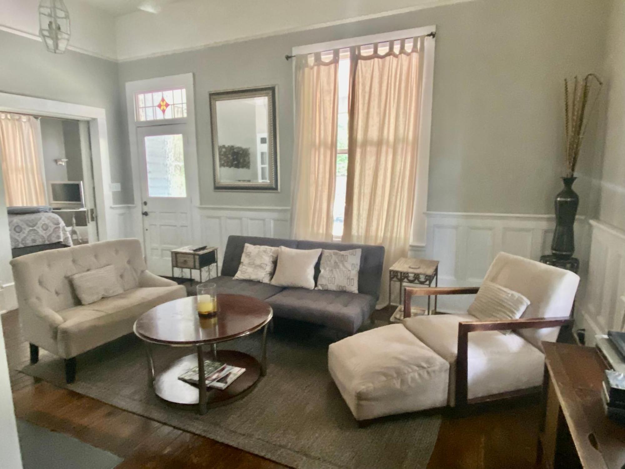 Classic/Modern Downtown Home Βαλντόστα Εξωτερικό φωτογραφία
